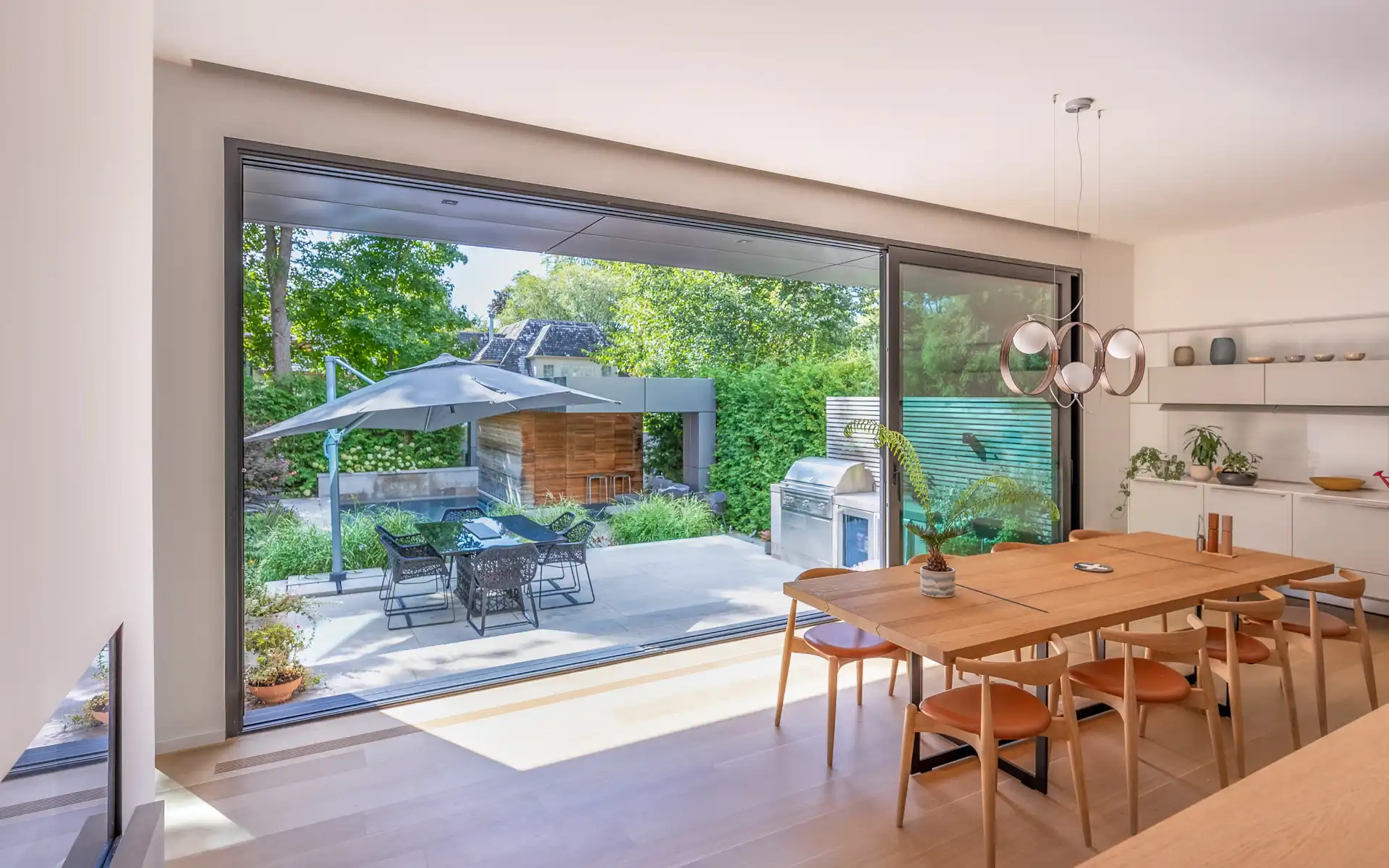 high_falls_windowsdoors-doors-liftslide-door